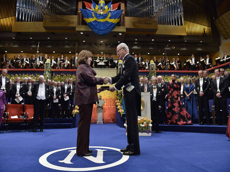 Svetlana Alexievich - Giải Nobel Văn học 2015